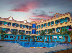 Aqua Marina Drive Inn