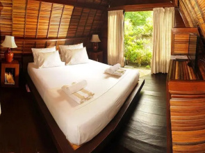 Good Heart Bungalow
