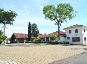 O Paturi Hotel