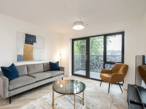 Whispers in Light 65s Stay