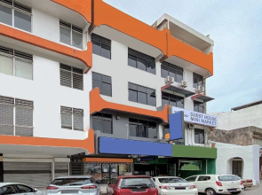 Spot On 90123 Rainbow Guest House