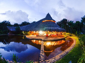 Eco Hotel Cosmogenesis