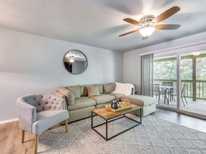 Serene Bella Vista Getaway Near Trails!