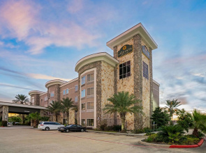 La Quinta by Wyndham Houston Willowbrook Vintage Park