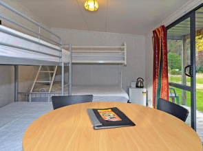 Leith Valley Holiday Park & Motels