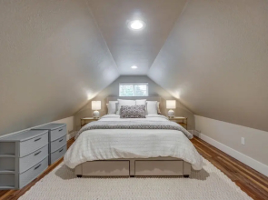 Old Town Carriage House w/ Private Patio