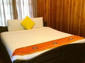 Siri Lagoona Resort