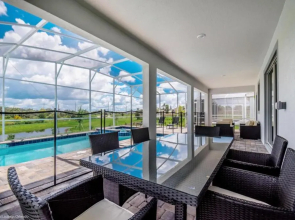 Disney Best Secret 7 Miles To Disney - World - Champion Gates Resort 9 Beds 26 Sleepers Free Water Park
