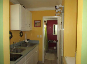 One Bedroom Vacation Rental in Waikiki Grand