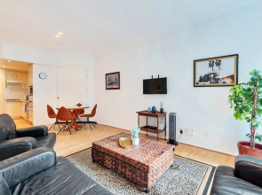 1 Bedroom City Apartment with Parking for 2 Cars