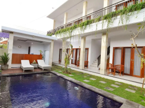 Happy Devi Guesthouse