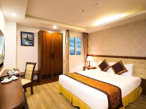 Paris Nha Trang Hotel & Apartment