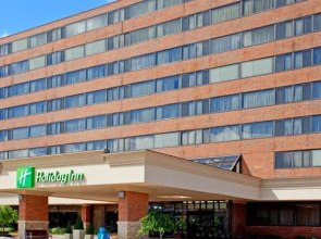 Holiday Inn Muskegon Harbor