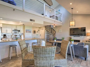 Heated Pool, Steps to Beach: Indian Shores Condo!