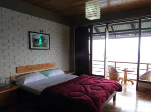 Deolo Cliff Eco Resort