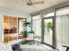 5 Mi to Beach: Lewes Home w/ Deck & Pond View