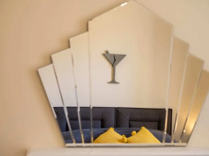 Bright City Centre Flat With Sea 2 Mins Away