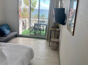 Black diamond condominium