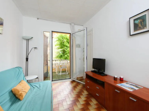 Apartment Aquarius by Interhome