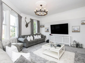 7 Argyle Terrace