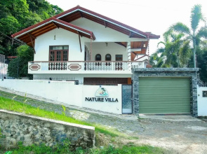 OYO 486 Nature Villa