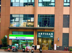 Eco Green Saigon - Free Gym & Pool