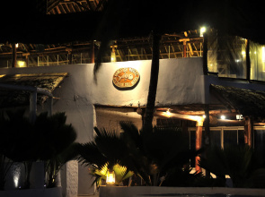 Barracuda Inn Resort