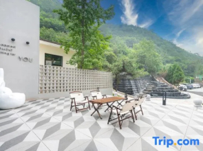 Cenxi Resort