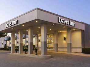 Days Inn by Wyndham London