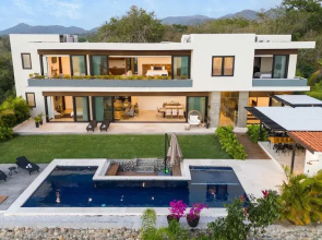 Punta De Mita - Luxury 7 BR Villa Oceanview