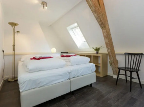 Luxury Apartment With sun Shower at the Edge of the Beautiful Oostkapelle