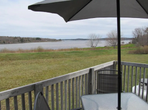 Port Mouton Bay Cottages & Restaurant