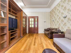 Апартаменты на Московском пр-те, 4