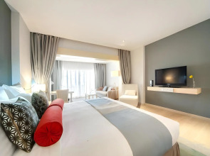 Old Palace Sahl Hasheseh