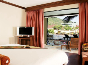 Alpina Phuket Nalina Resort & Spa