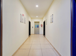 Super Hotel O Valasaravakkam Near Chandra Metro Mall
