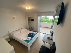 Room-studio Melissa With Terrace and sea