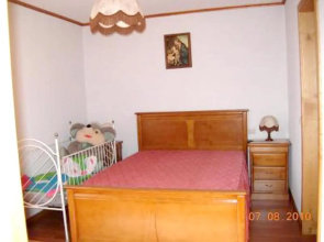 Villa With 2 Bedrooms in Pedraça, With Wonderful Mountain View, Shared Pool, Enclosed Garden