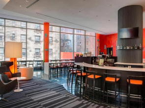 Courtyard by Marriott New York Manhattan / Central Park
