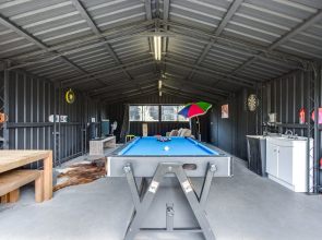 The Deck on Donalda