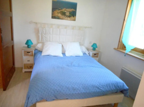 House With 2 Bedrooms in Coatreven, With Enclosed Garden and Wifi - 10