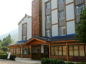 Bamboo Star Hotel- Liyang