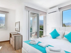 Flat With Shared Pool and Nature View in Kyrenia