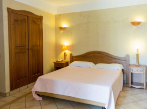 The Residence Baia delle Palme