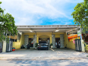Flagship 90723 Berlima Guest House Syariah