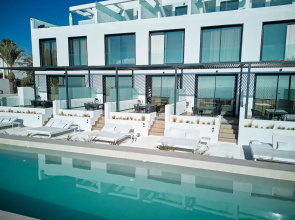 Ancon Suites