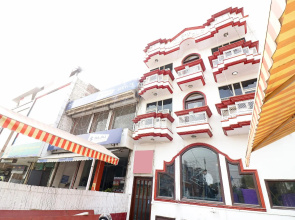 OYO 24421 Classic Hotel