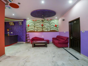 OYO 22941 Hotel D Square