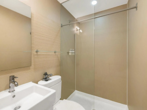 Hotel 27 by LuxUrban