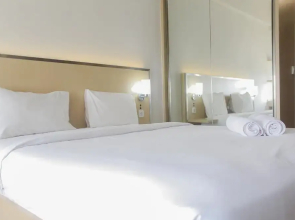 Comfort Minimalist Studio at Parkland Avenue Apartment